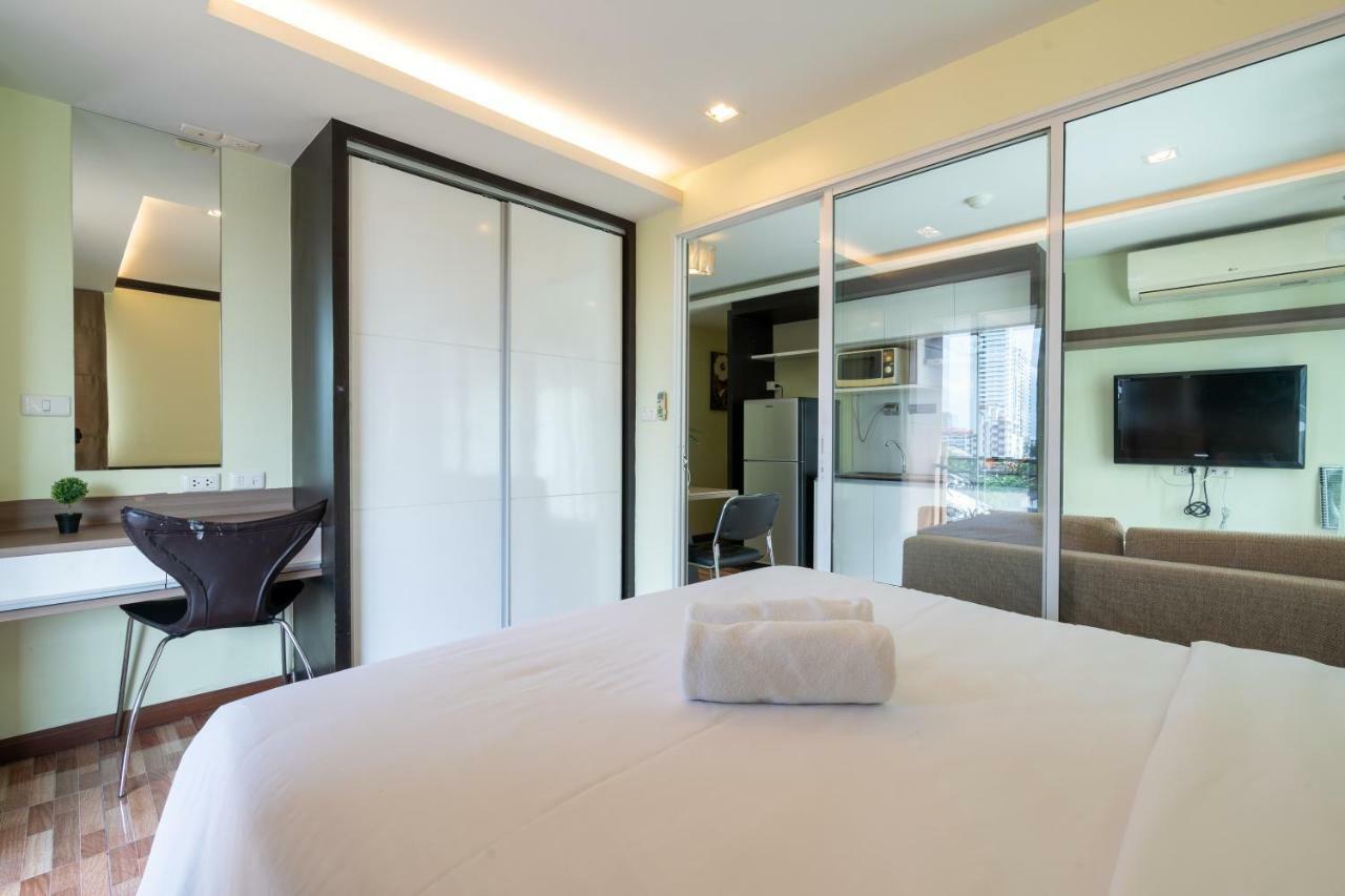 Greenview Ekkamai10 Suite Bangkok Dış mekan fotoğraf